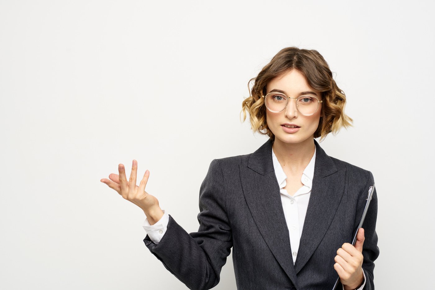 Woman in Business Suit Finances Work Documents Glasses Hairstyle